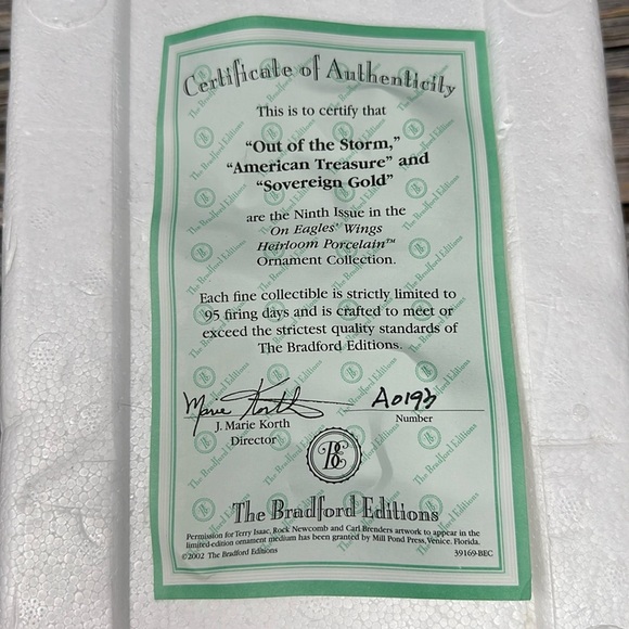 9th Issue in the On Eagles Wings Heirloom Porcelain Bradford Exchange Ornaments‌ - Picture 8 of 9